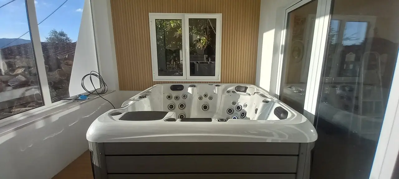 Jacuzzi dWellder Durante