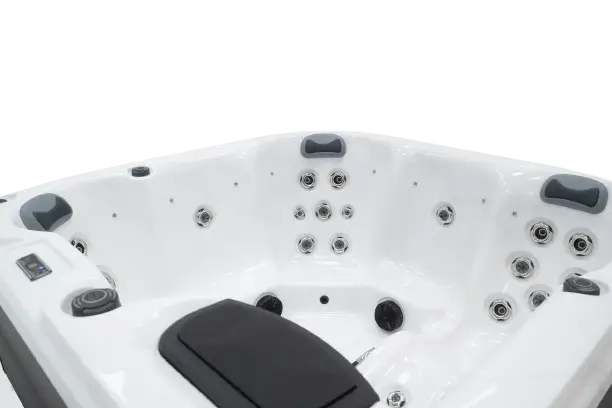 Jacuzzi SWD - H4 8 Jacuzzi SWD-H4.14